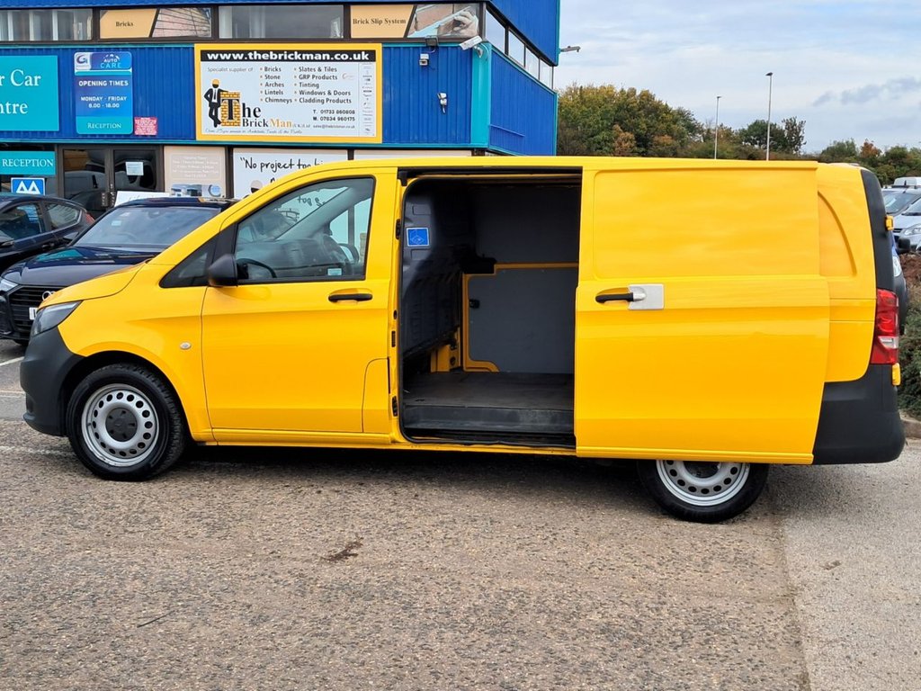 Used Mercedes-Benz Vito 2017 for sale - 76558783: Photo 11