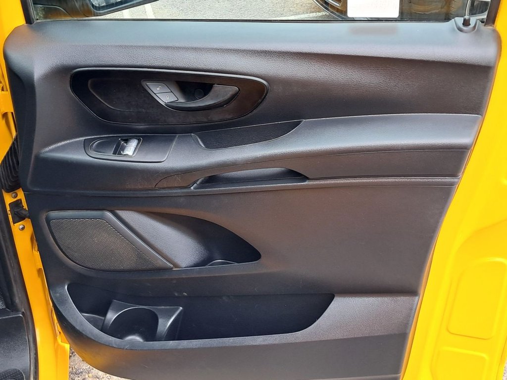 Used Mercedes-Benz Vito 2017 for sale - 76558783: Photo 15