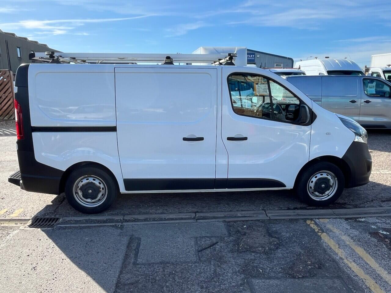 Used Vauxhall Vivaro for sale - 77753849: Photo 11