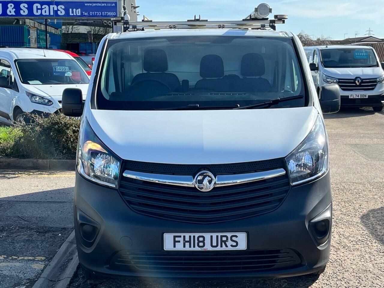 Used Vauxhall Vivaro for sale - 77753849: Photo 2