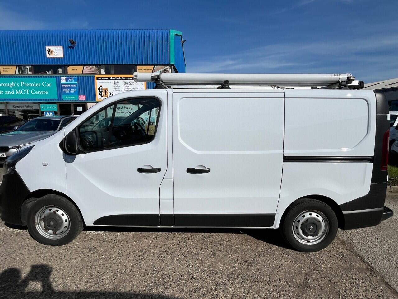 Used Vauxhall Vivaro for sale - 77753849: Photo 6