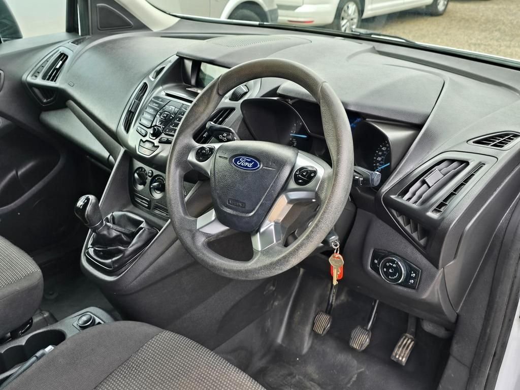 Used Ford Transit Connect 2017 for sale - 76558848: Photo 17