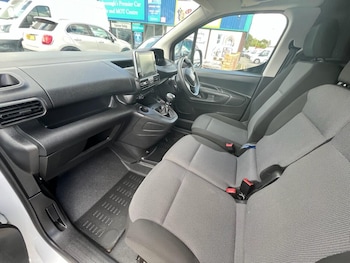 Used Peugeot Partner 2022 for sale - 79106981: Photo