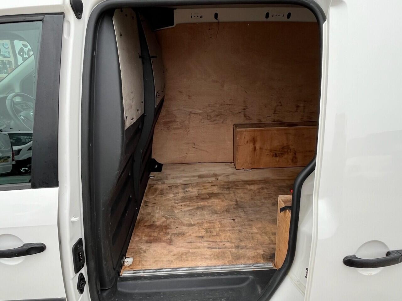 Used Volkswagen Caddy for sale - 77808157: Photo 5