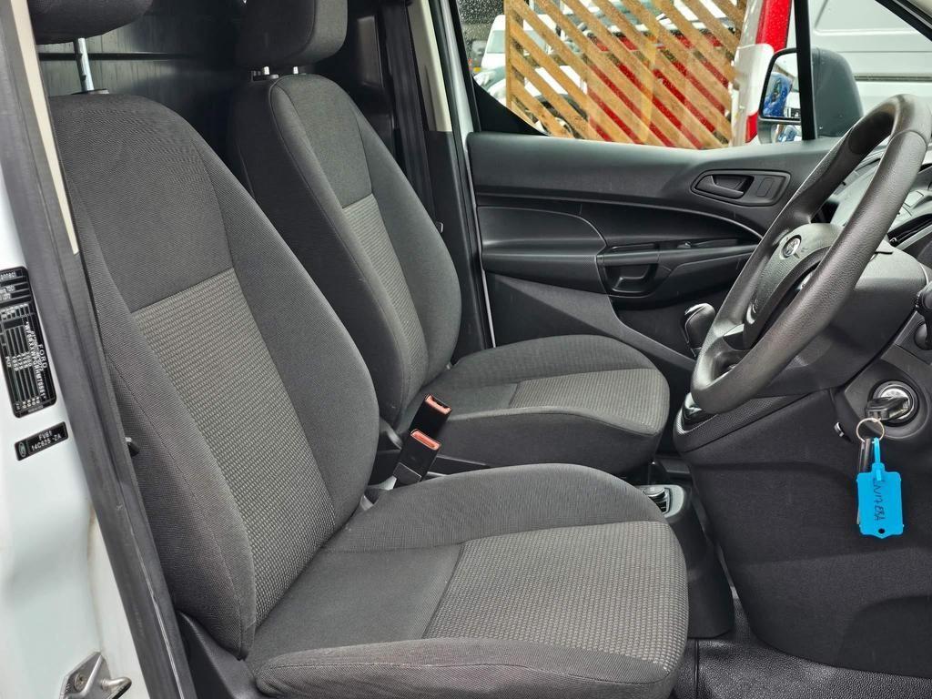 Used Ford Transit Connect 2017 for sale - 76700926: Photo 18