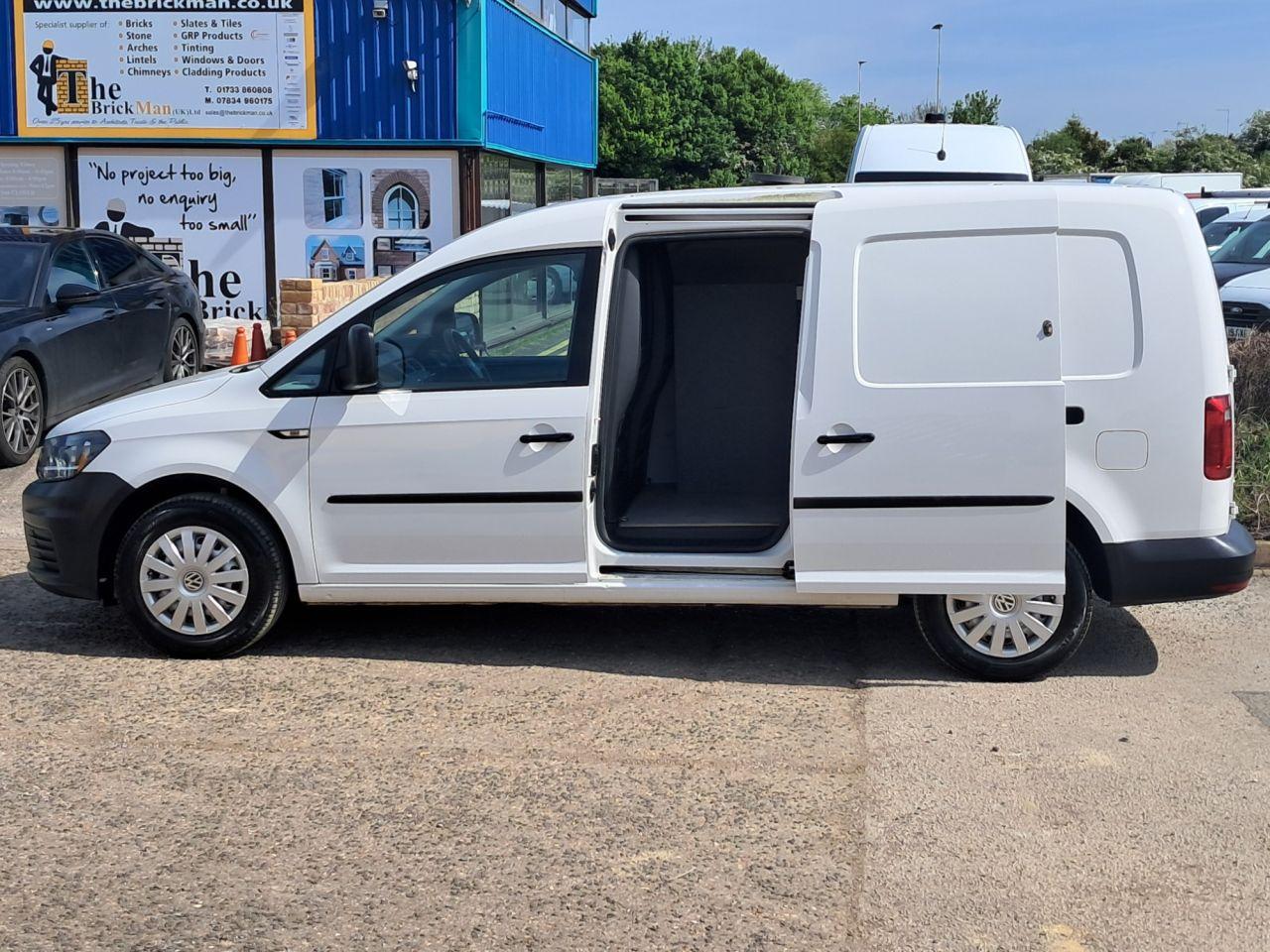 Used Volkswagen Caddy Maxi 2016 for sale - 76702297: Photo 11