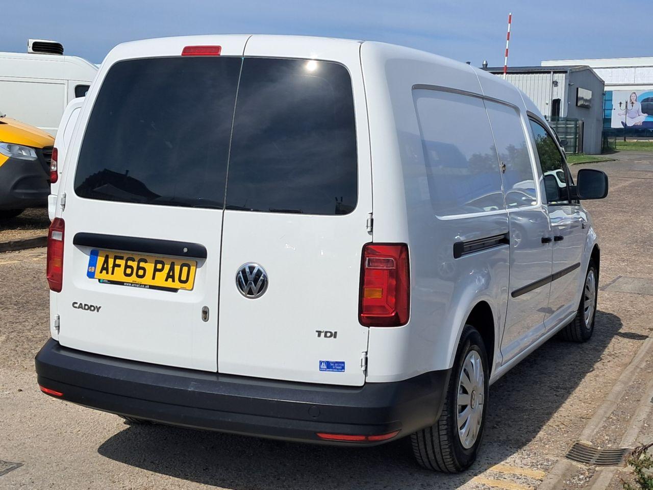 Used Volkswagen Caddy Maxi 2016 for sale - 76702297: Photo 6