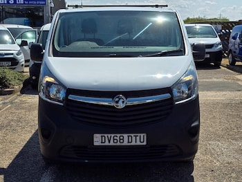 Used Vauxhall Vivaro 2018 for sale - 76702141: Photo