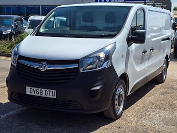 Used Vauxhall Vivaro 2018 for sale - 76702141: Photo