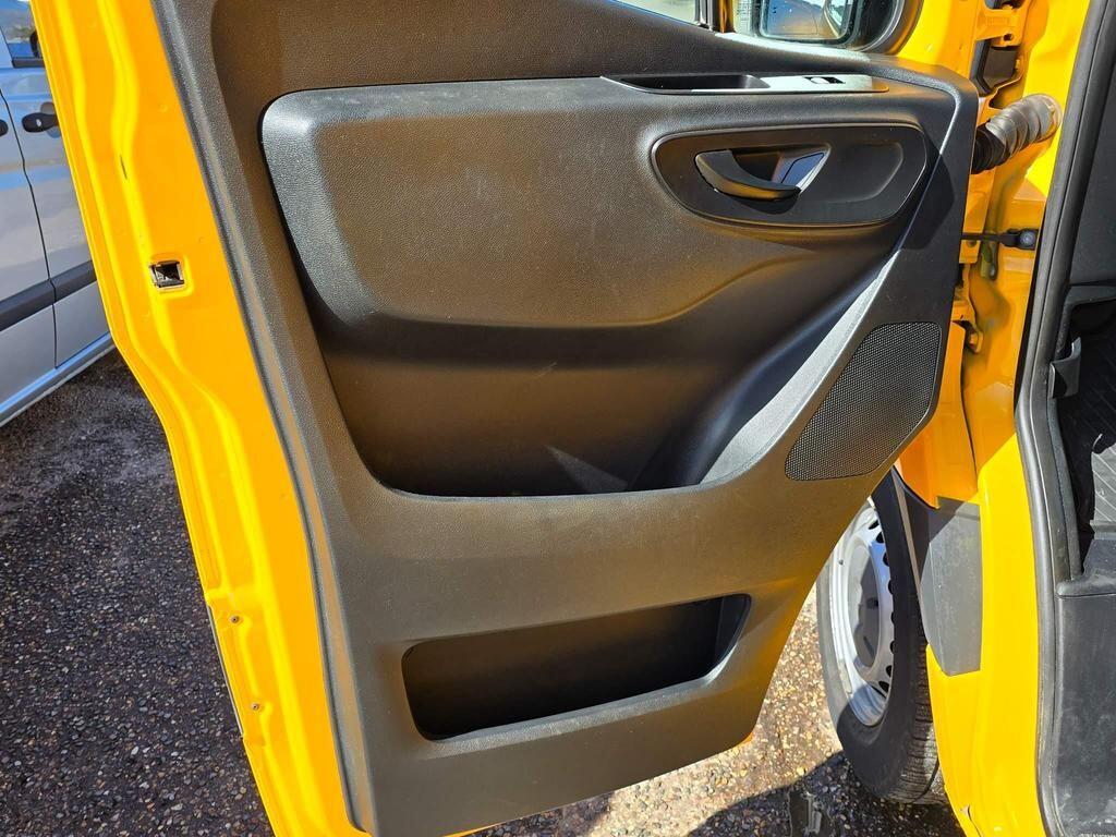 Used Mercedes-Benz Sprinter 2018 for sale - 76702325: Photo 13