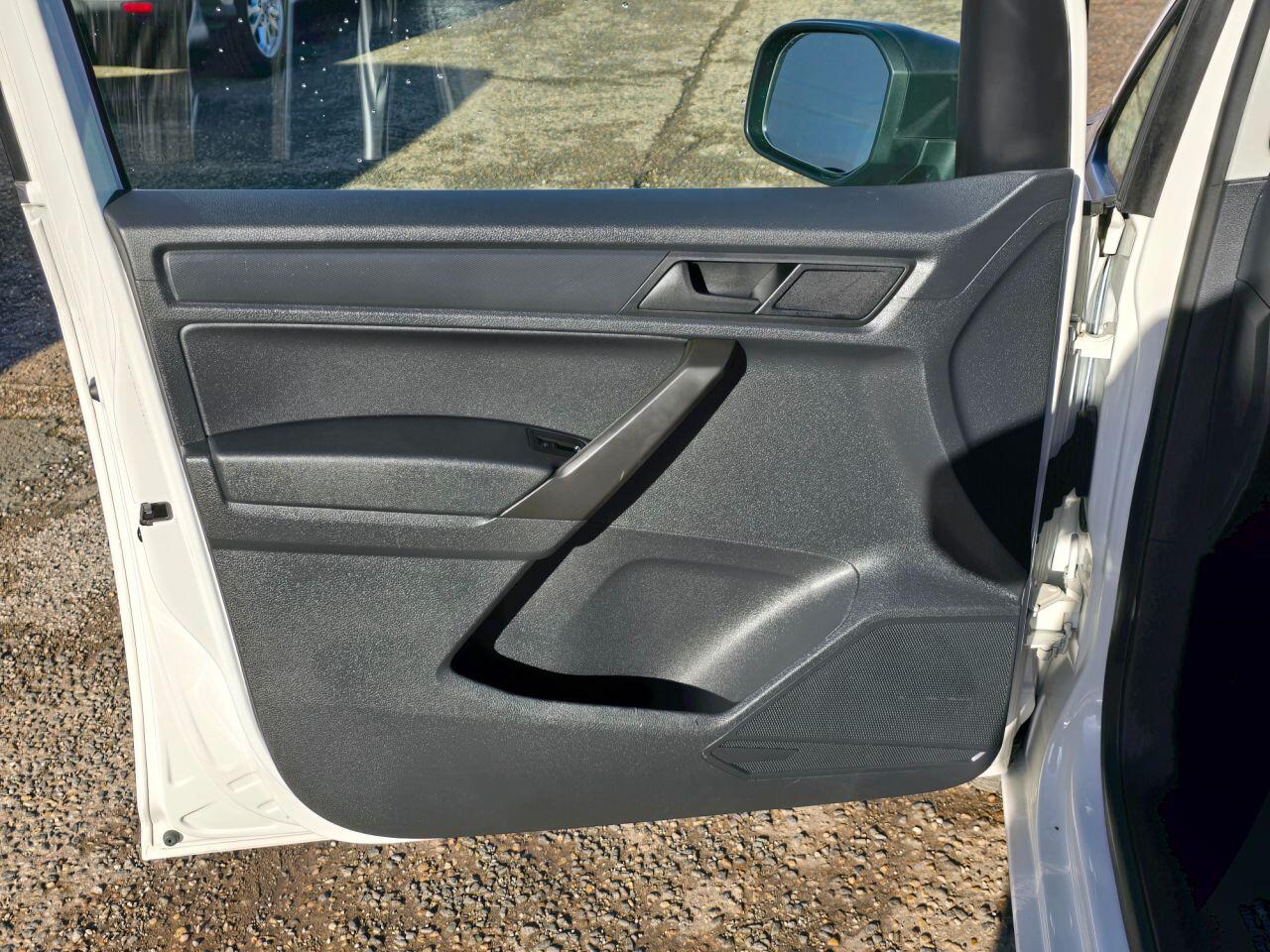 Used Volkswagen Caddy for sale - 76701867: Photo 11