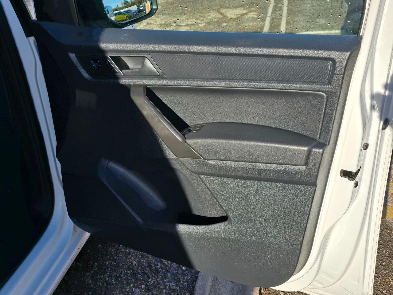 Used Volkswagen Caddy for sale - 76701867: Photo 14