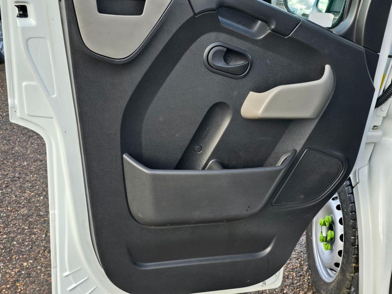 Used Vauxhall Movano 2018 for sale - 76866355: Photo 16