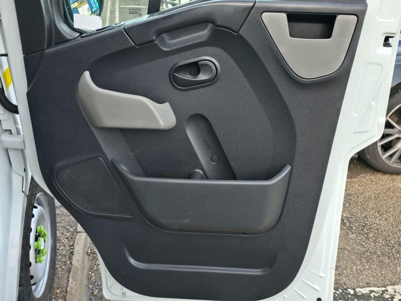 Used Vauxhall Movano 2018 for sale - 76866355: Photo 19