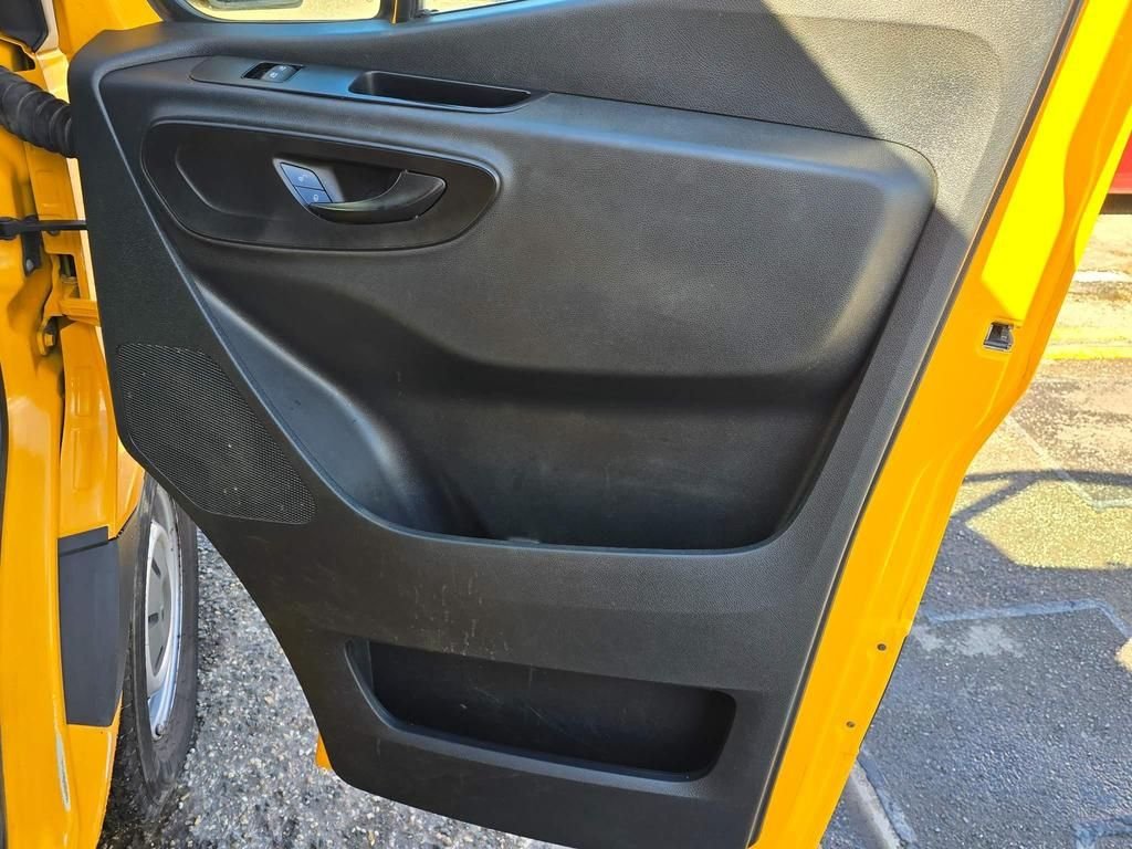 Used Mercedes-Benz Sprinter 2018 for sale - 76558737: Photo 17