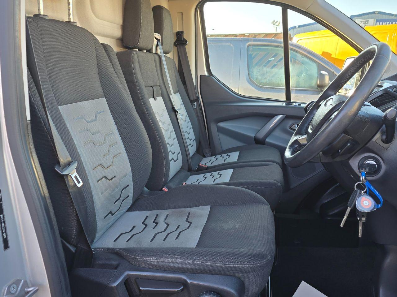 Used Ford Transit Custom 2015 for sale - 76702485: Photo 18