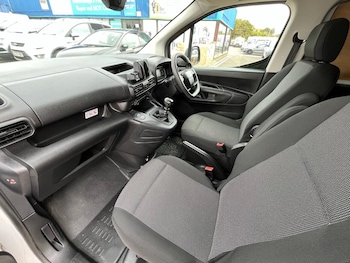 Used Vauxhall Combo 2024 for sale - 79540460: Photo