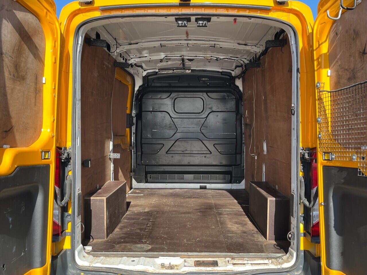 Used Ford Transit for sale - 78057670: Photo 9