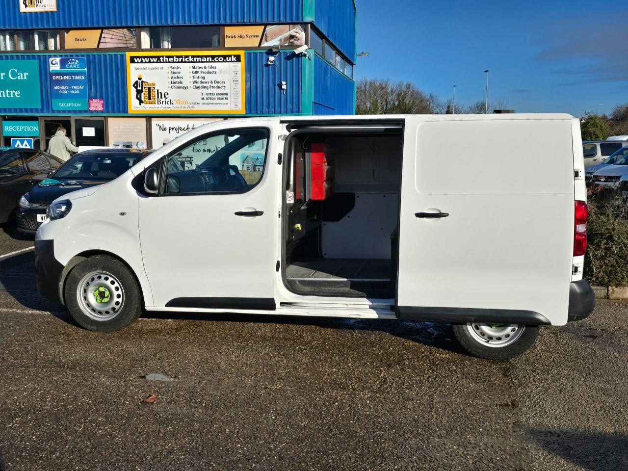 Used Peugeot Expert 2017 for sale - 76700581: Photo 11