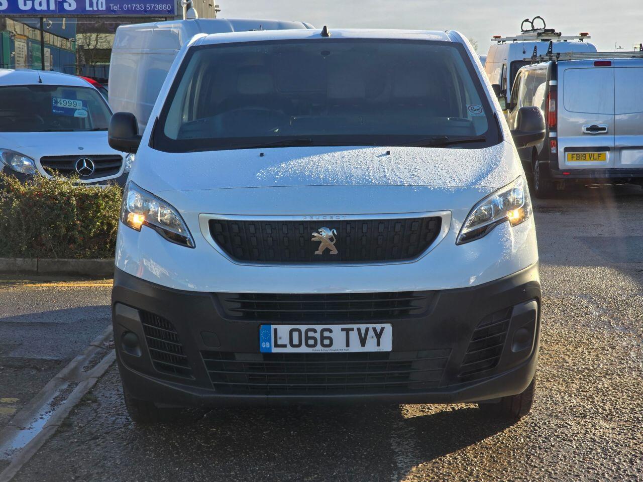Used Peugeot Expert 2017 for sale - 76700581: Photo 2