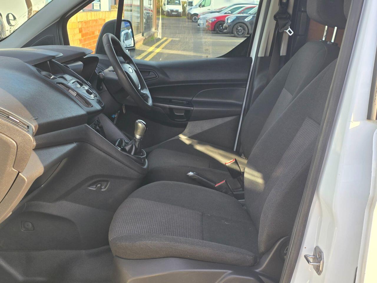 Used Ford Transit Connect 2017 for sale - 76913141: Photo 15