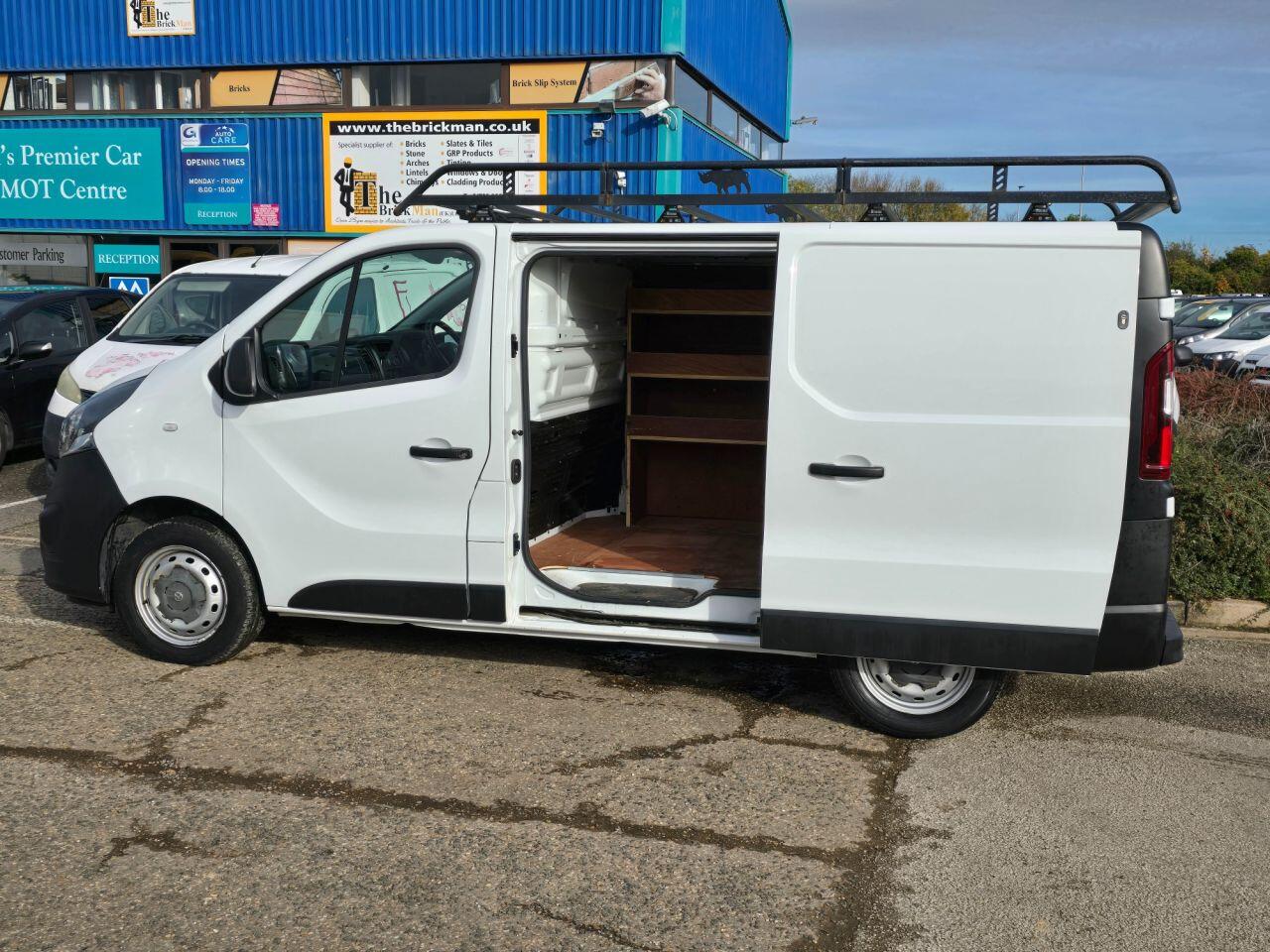 Used Vauxhall Vivaro 2019 for sale - 76702466: Photo 10