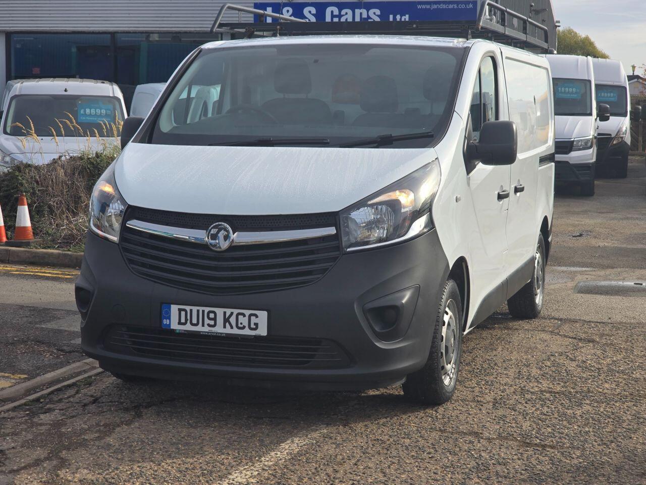 Used Vauxhall Vivaro 2019 for sale - 76702466: Photo 3