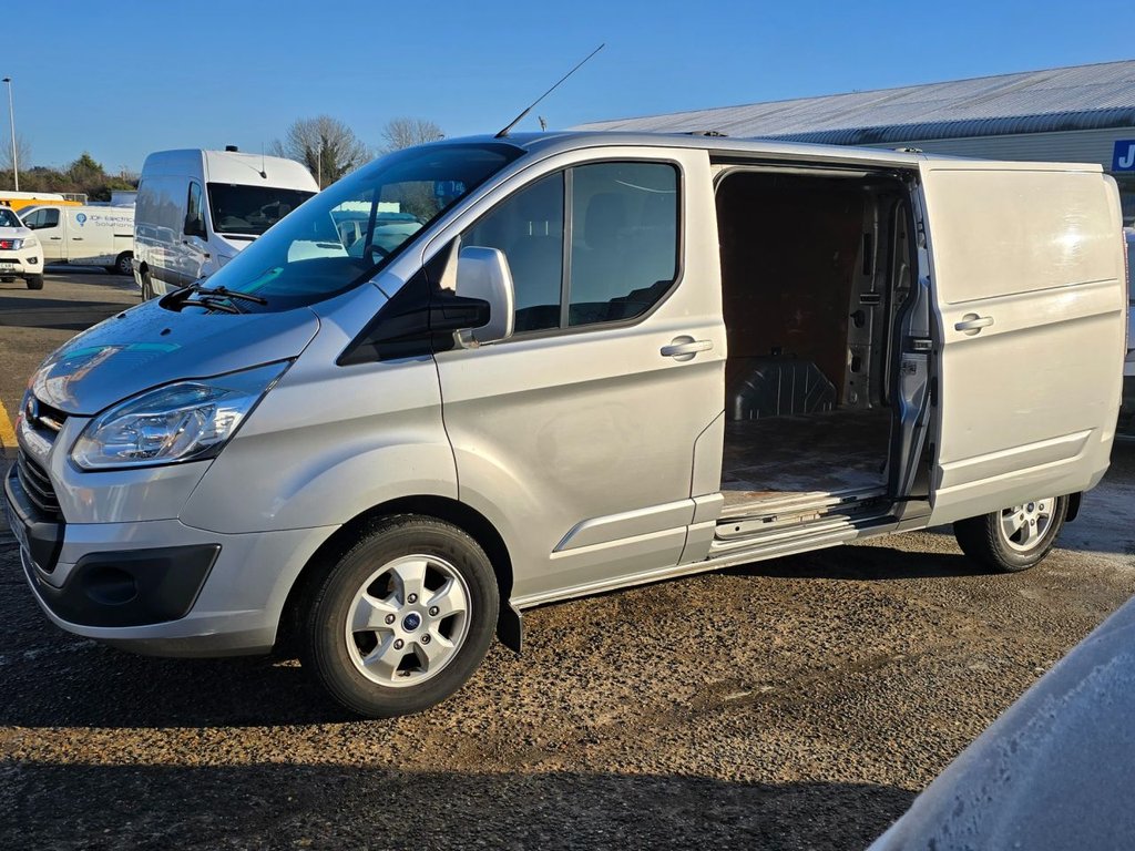 Used Ford Transit Custom 2015 for sale - 76558754: Photo 10
