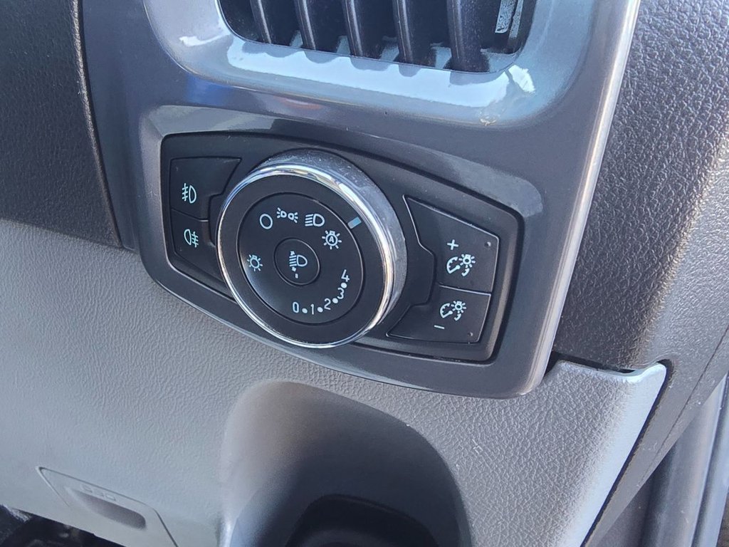 Used Ford Transit Custom 2015 for sale - 76558754: Photo 16