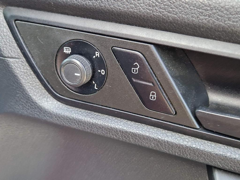 Used Volkswagen Caddy for sale - 76702137: Photo 25