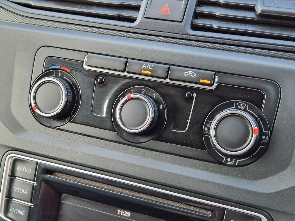 Used Volkswagen Caddy for sale - 76702137: Photo 32