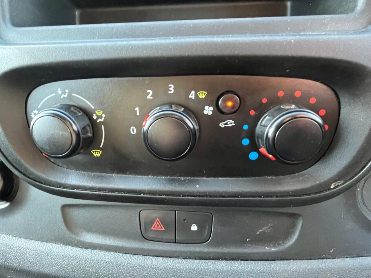 Used Renault Trafic 2021 for sale - 77940017: Photo 15