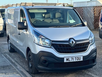 Renault Trafic feature image