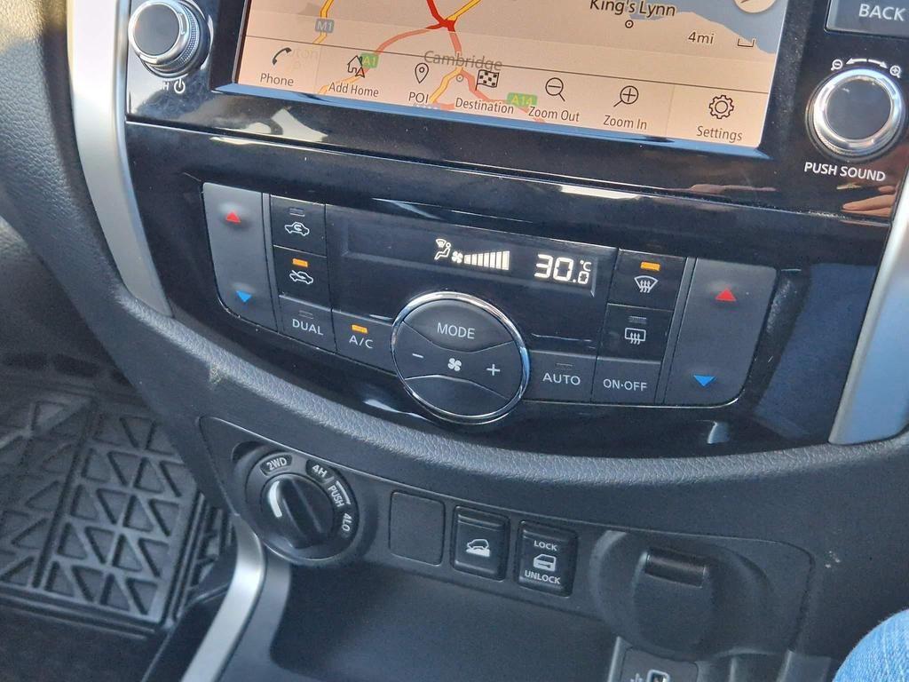 Used Nissan Navara 2020 for sale - 76987873: Photo 38