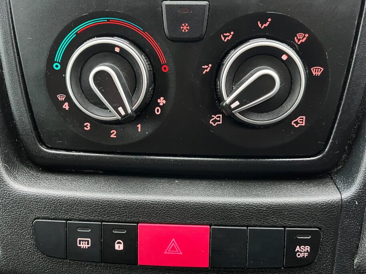 Used Citroen Relay 2018 for sale - 77305659: Photo 15