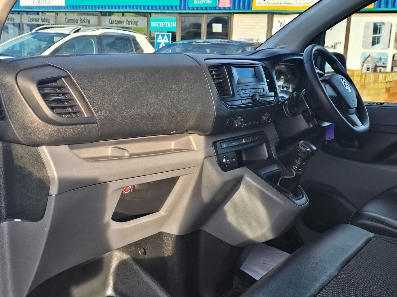 Used Vauxhall Vivaro 2021 for sale - 76714680: Photo 13