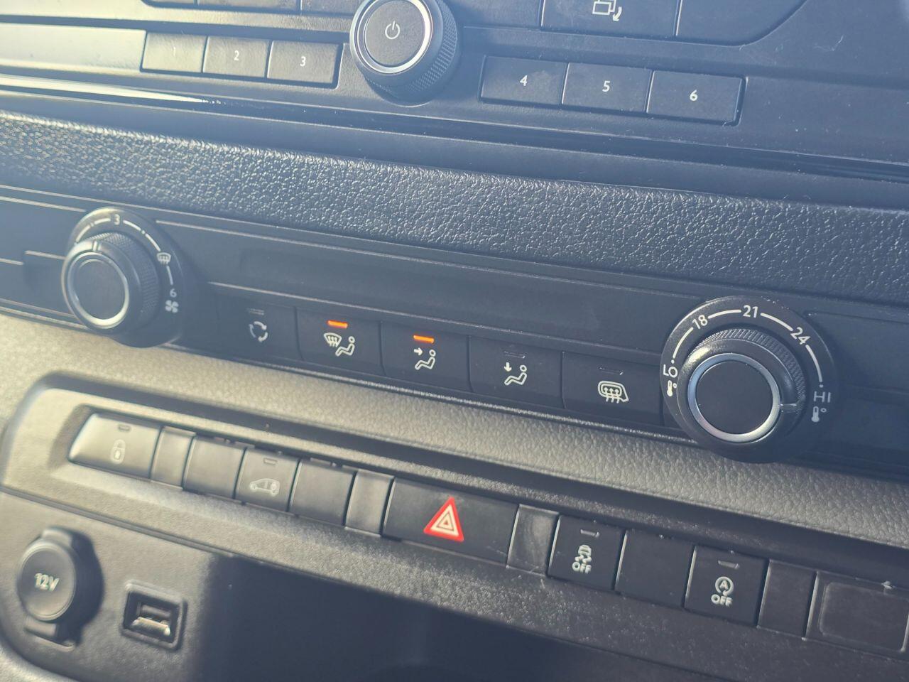 Used Vauxhall Vivaro 2021 for sale - 76714680: Photo 23