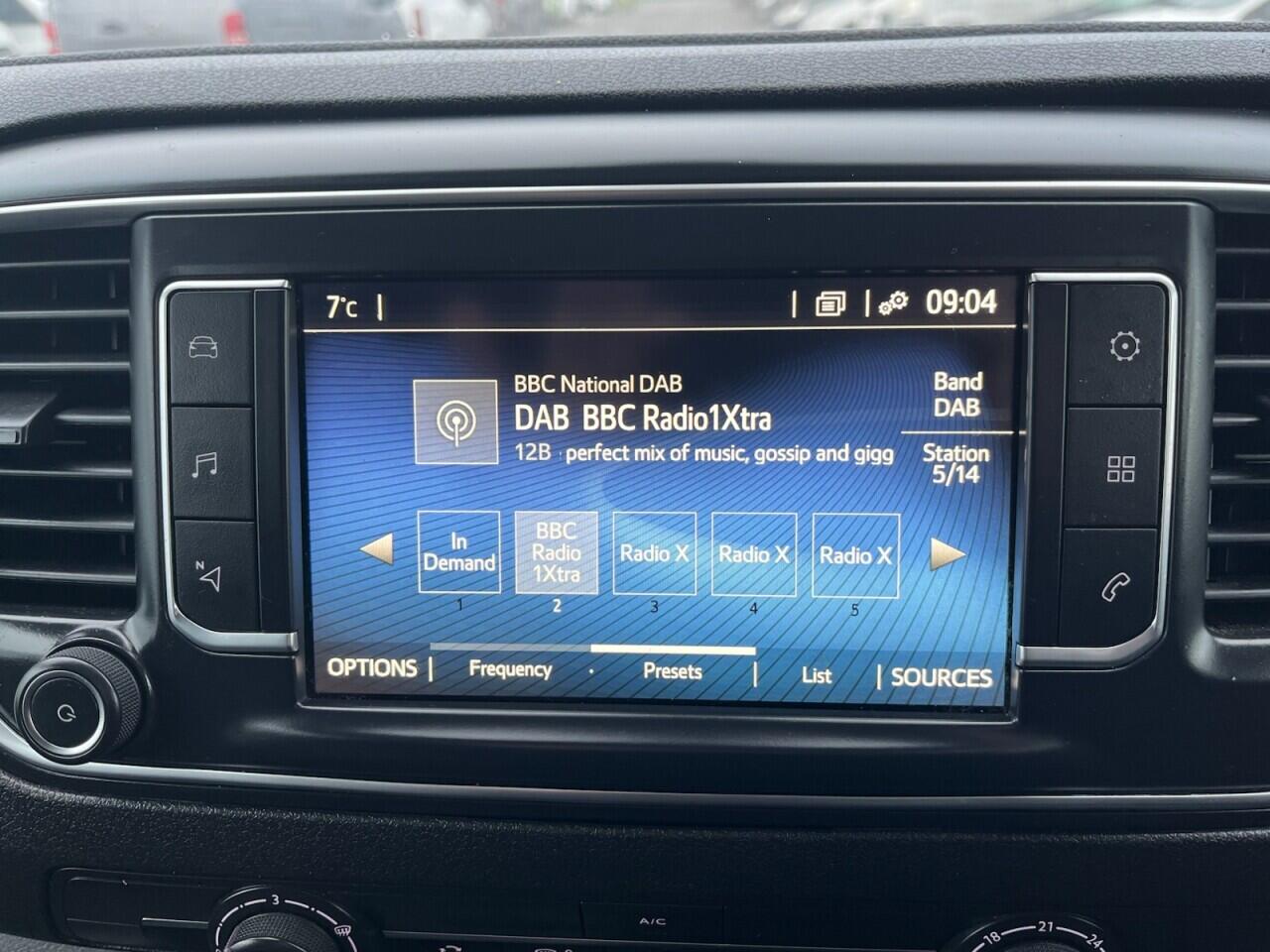 Used Toyota ProAce 2022 for sale - 77456304: Photo 14