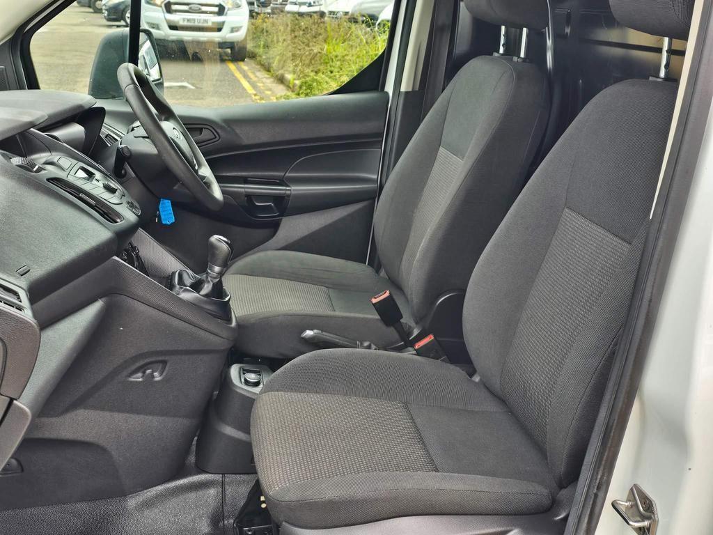 Used Ford Transit Connect 2017 for sale - 76702292: Photo 15