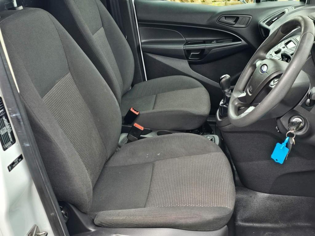 Used Ford Transit Connect 2017 for sale - 76702292: Photo 18