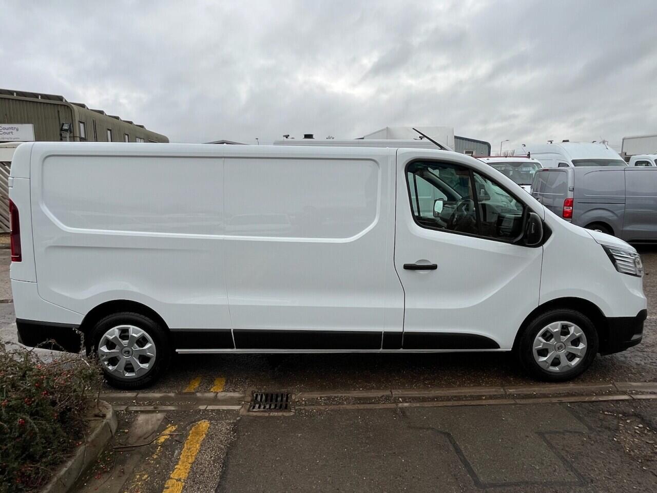 Used Renault Trafic 2024 for sale - 77454817: Photo 11