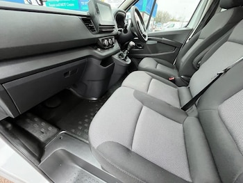 Used Renault Trafic 2024 for sale - 77454817: Photo