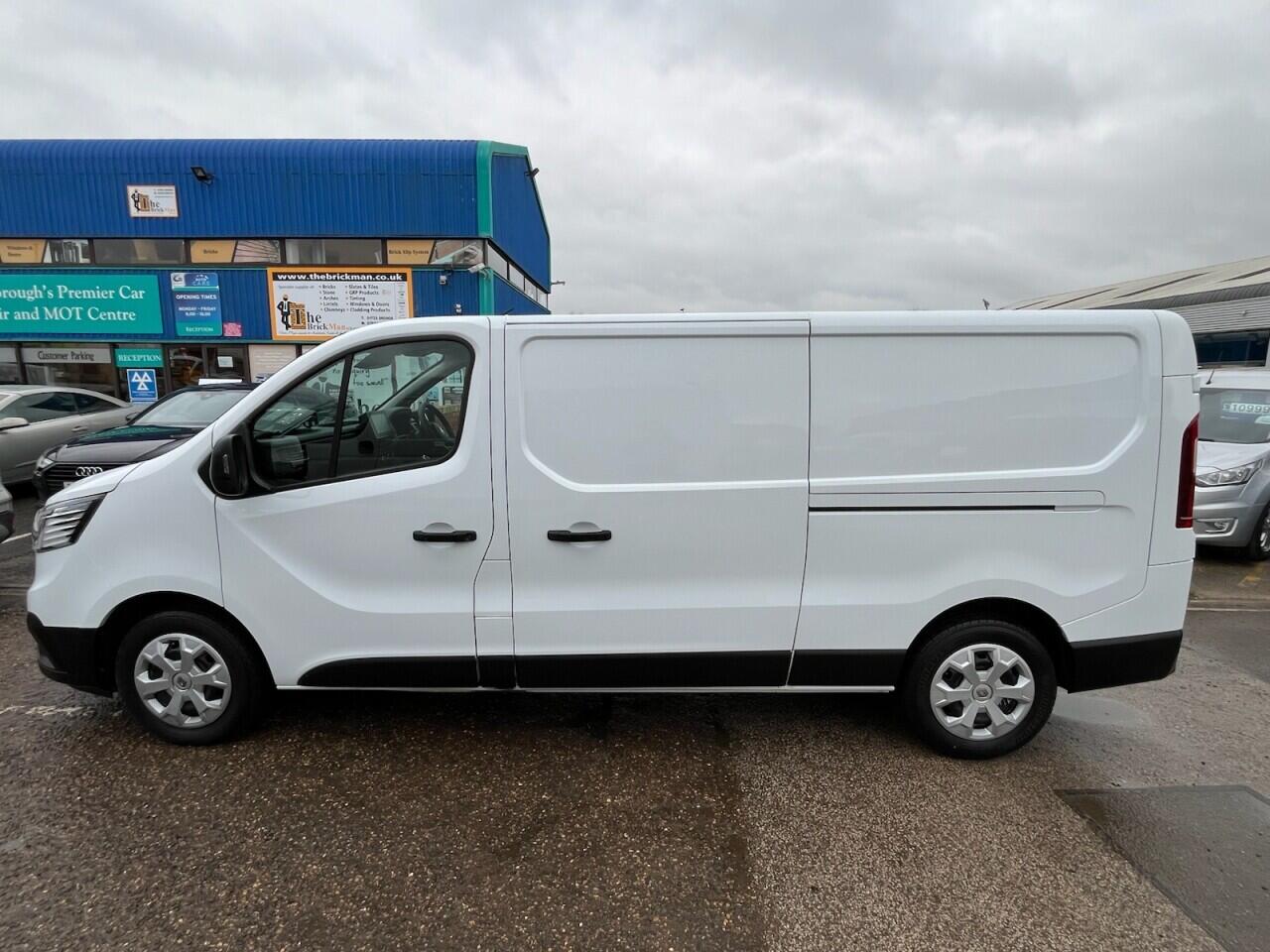 Used Renault Trafic 2024 for sale - 77454817: Photo 6