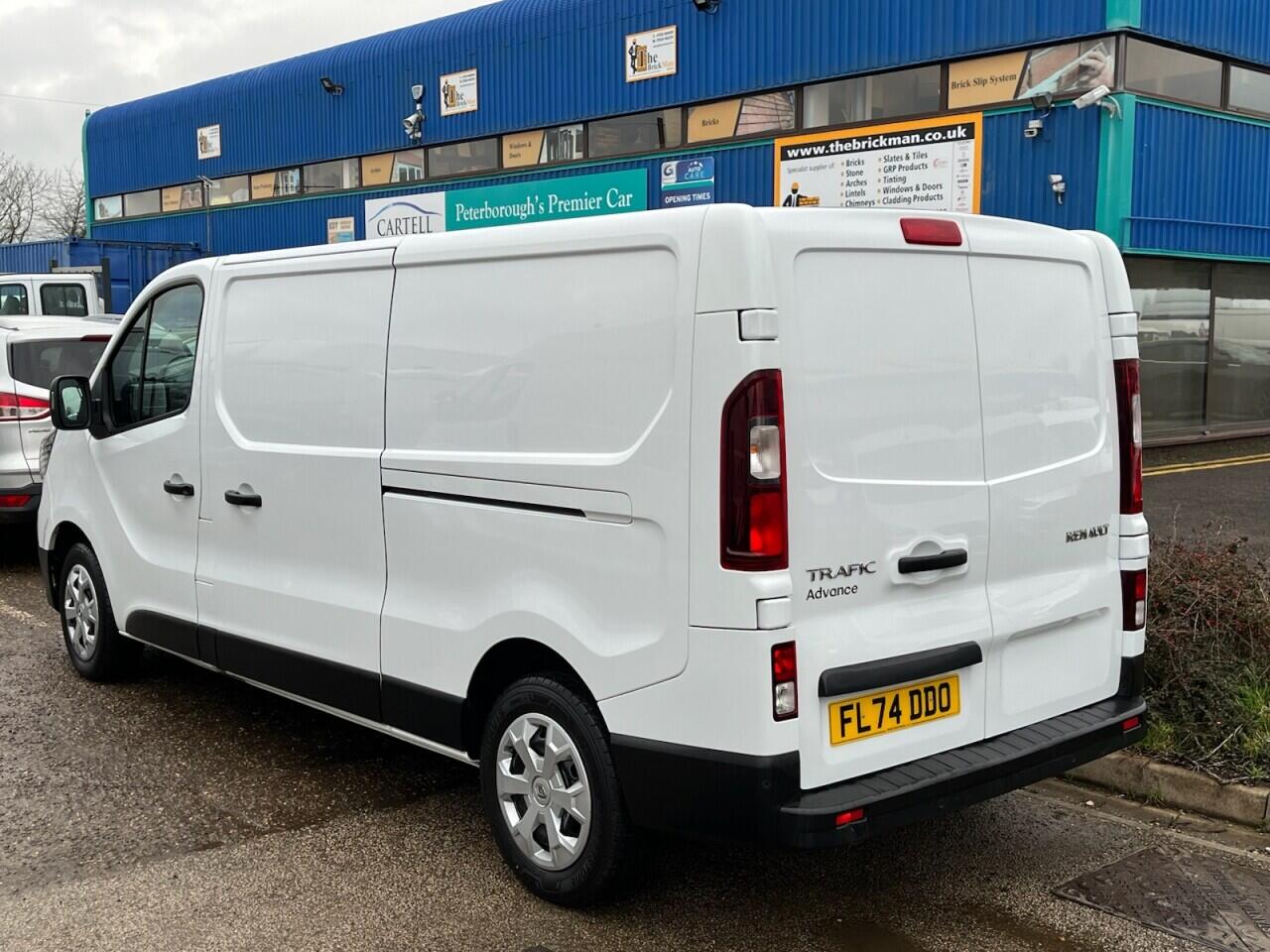 Used Renault Trafic 2024 for sale - 77454817: Photo 7