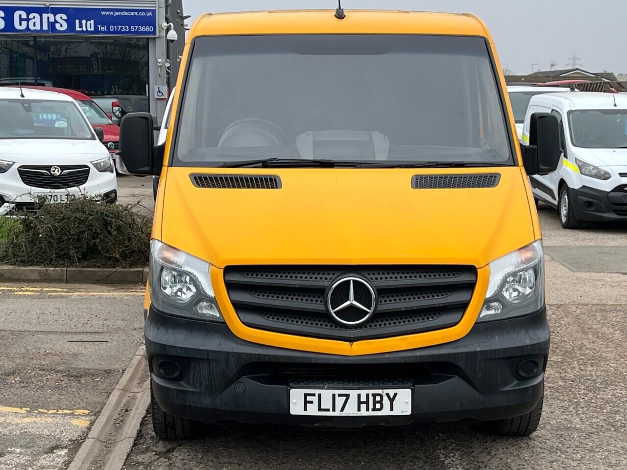 Used Mercedes-Benz Sprinter 2017 for sale - 77808843: Photo 2