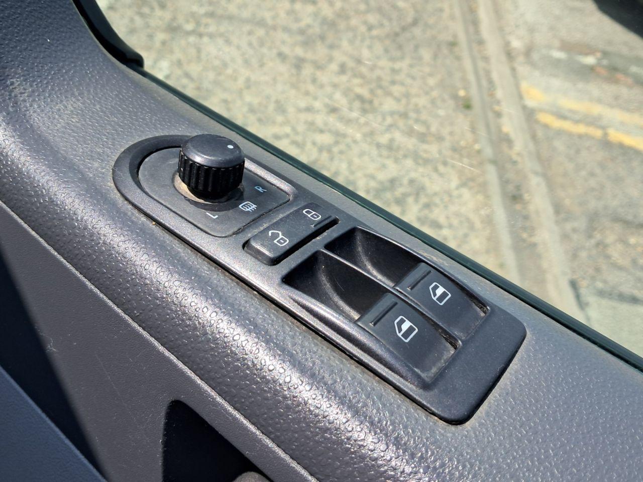 Used Volkswagen Transporter 2014 for sale - 76701424: Photo 15