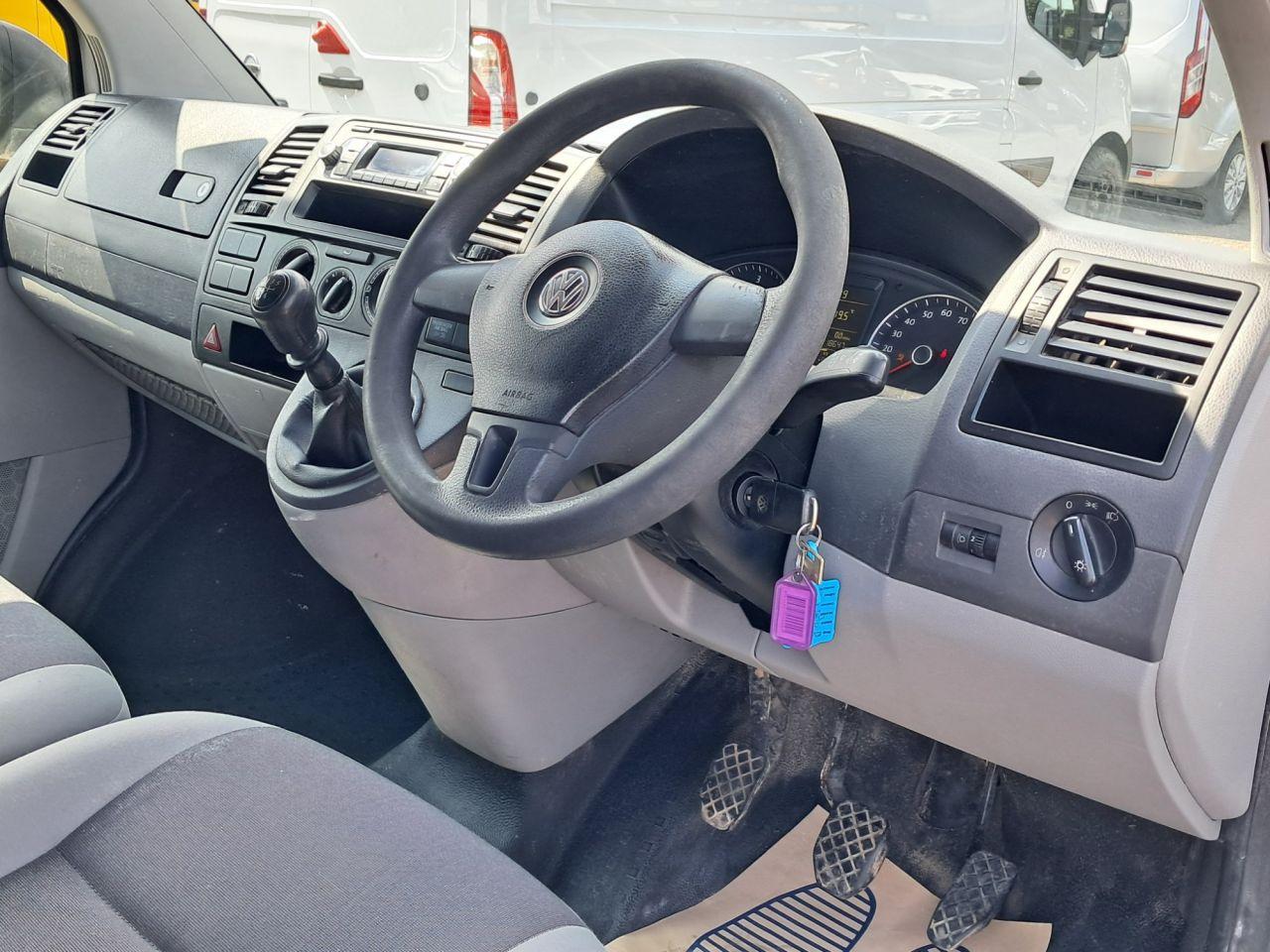 Used Volkswagen Transporter 2014 for sale - 76701424: Photo 16