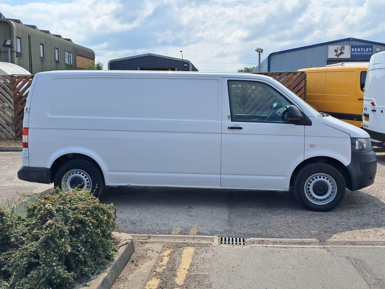 Used Volkswagen Transporter 2014 for sale - 76701424: Photo 4