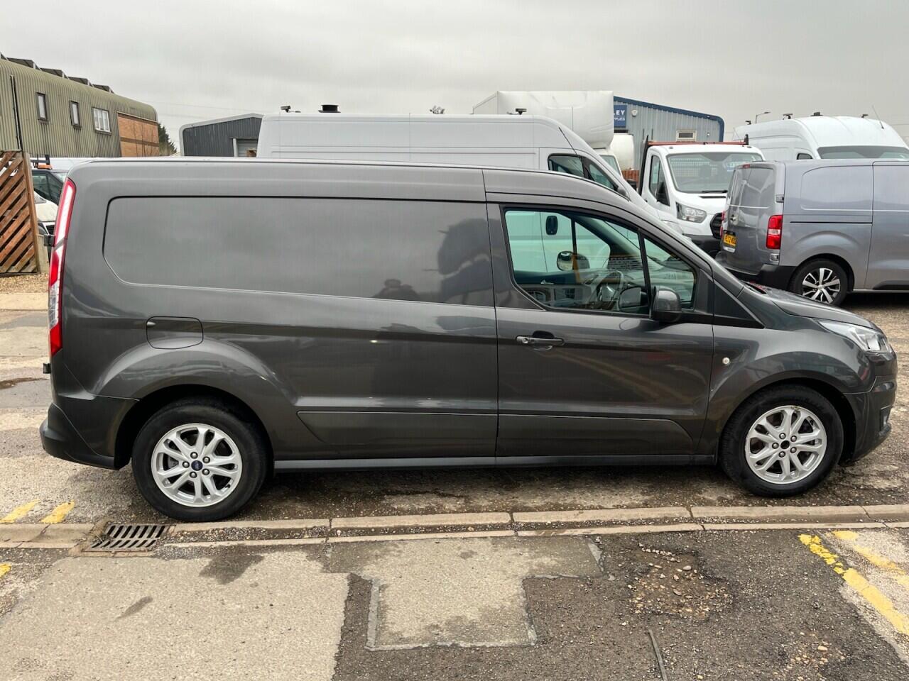Used Ford Transit Connect 2018 for sale - 77696552: Photo 11