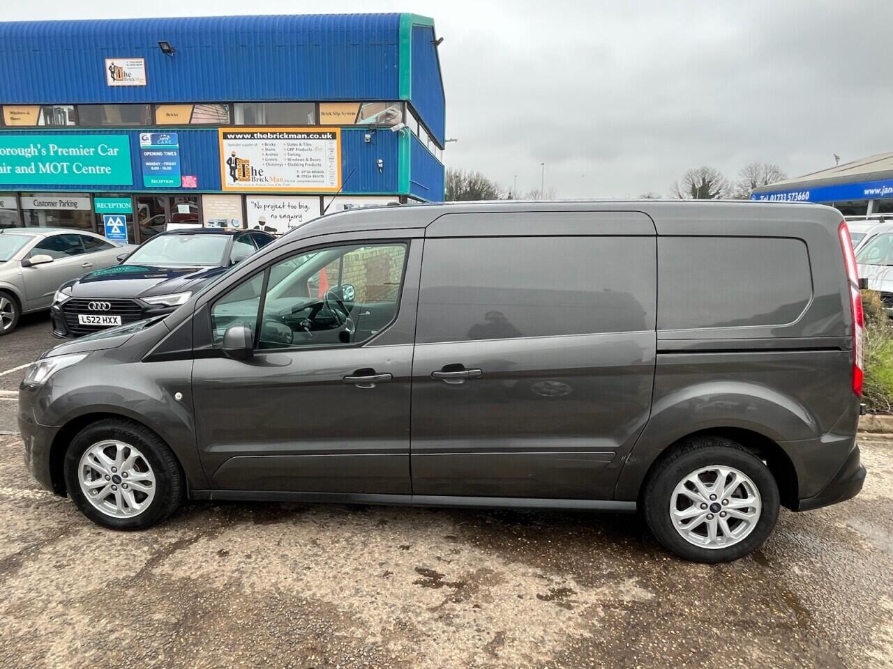 Used Ford Transit Connect 2018 for sale - 77696552: Photo 6